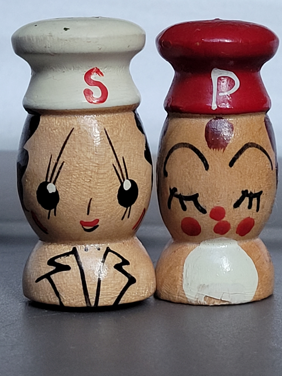 Salty and Peppy  Stuffed peppers, Vintage shakers, Salt and