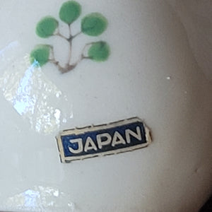 Post-War Ceramics Production in Japan