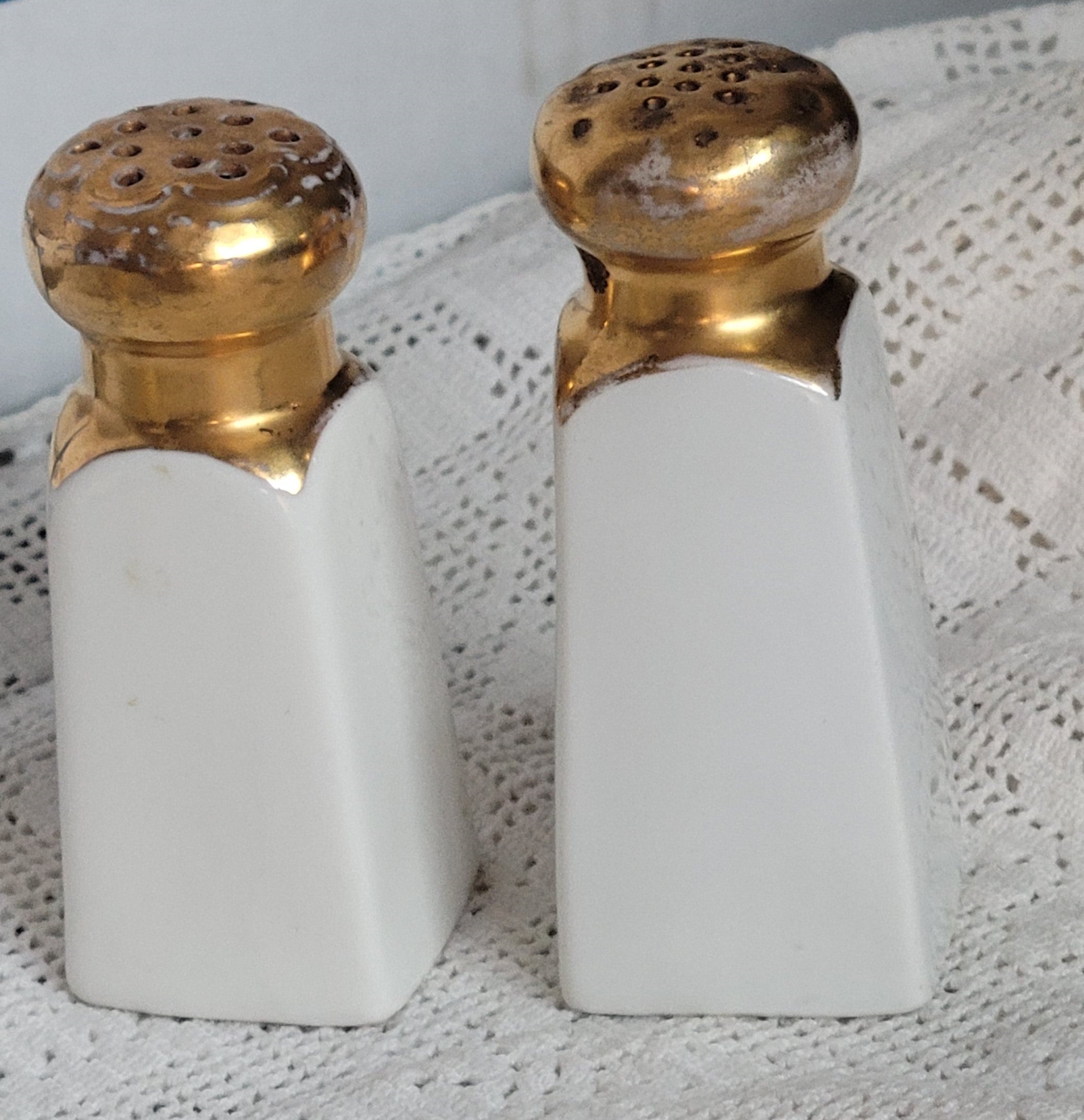 Vintage Bavarian Gold Gilt Ceramic Salt & Pepper Shakers