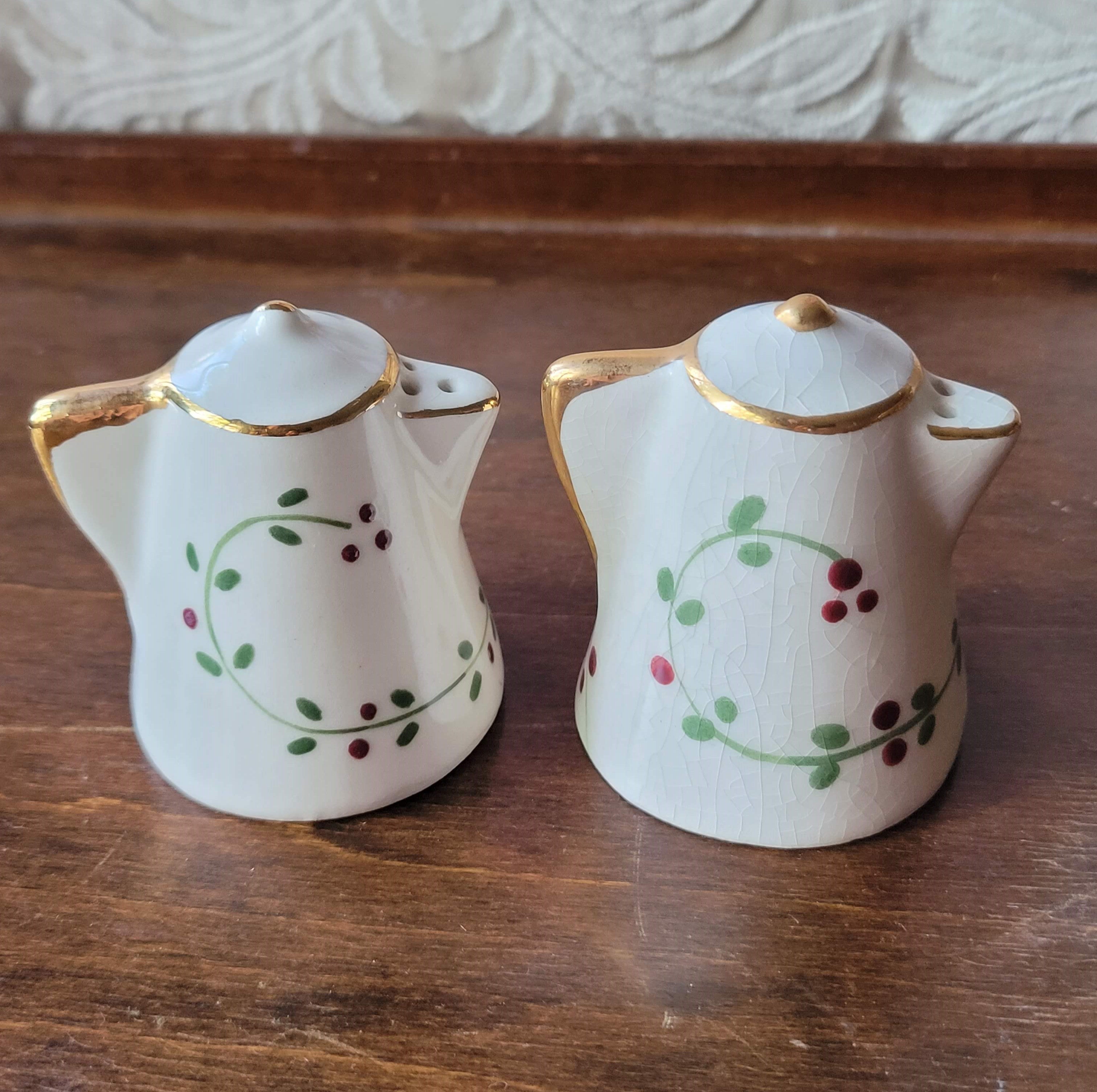 Poinsettia Studios Coffee Pot Salt & Pepper Shakers