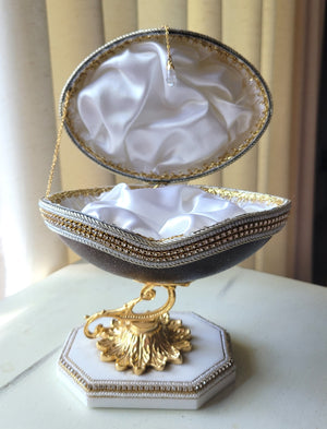 Hand-made Porcelain Egg Jewelry Box