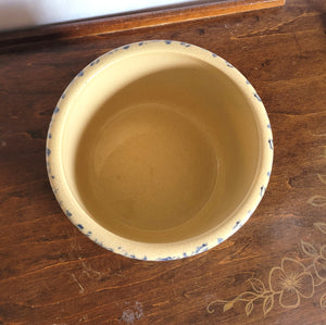 Vintage Robinson Ransbottom 1 Quart Bowl