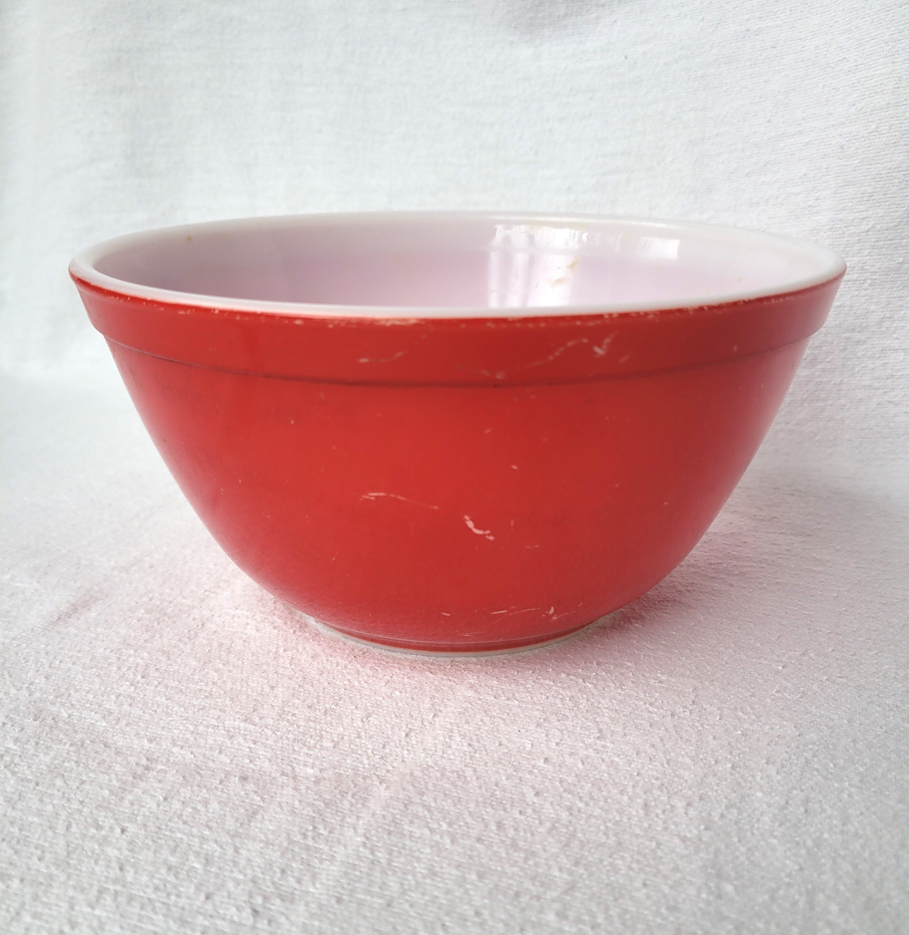 Primary Red Pyrex 7" Mixing Bowl