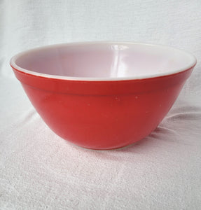 Primary Red Pyrex 7" Mixing Bowl