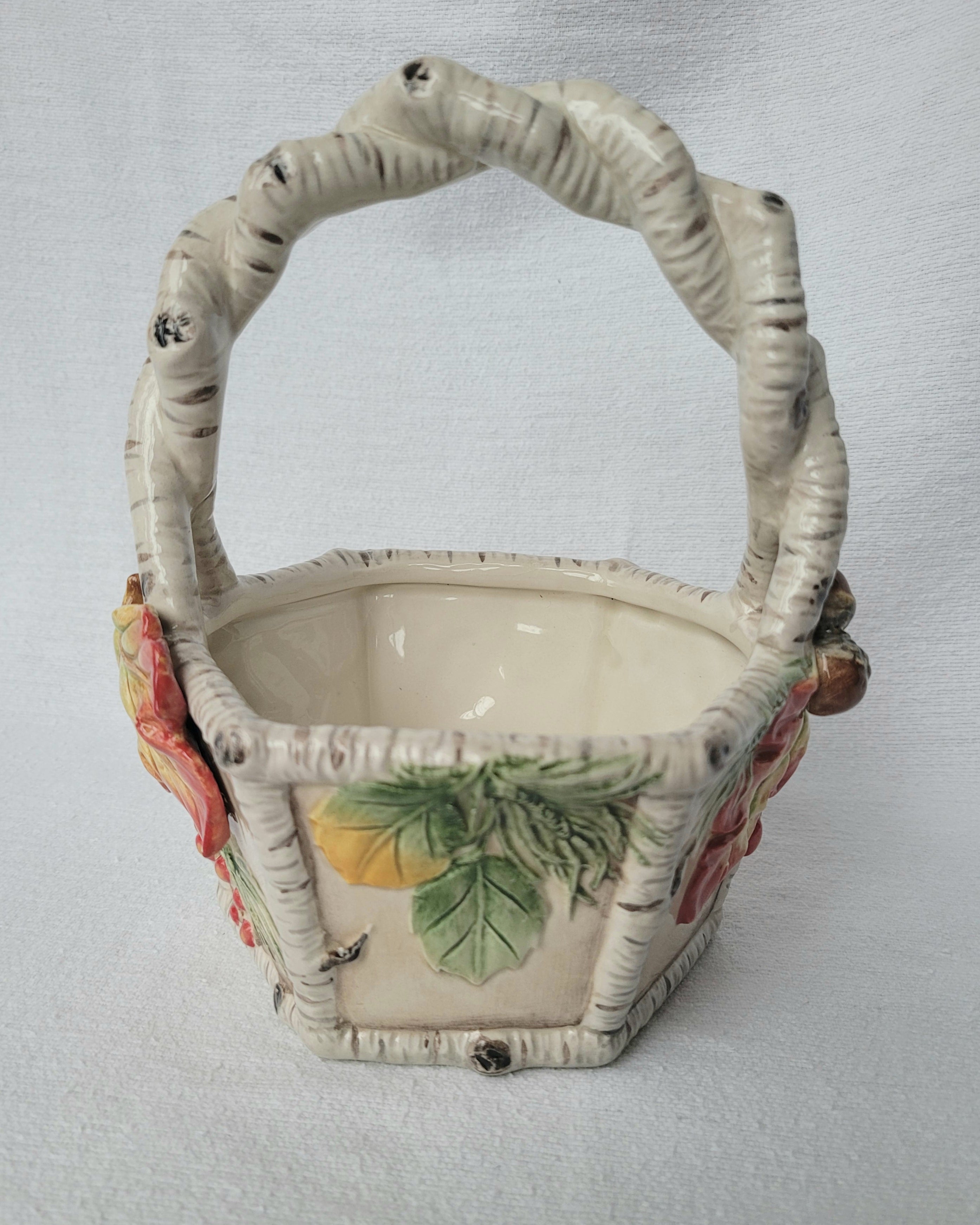 Fitz & Floyd Hawthorne Pattern Ceramic Basket