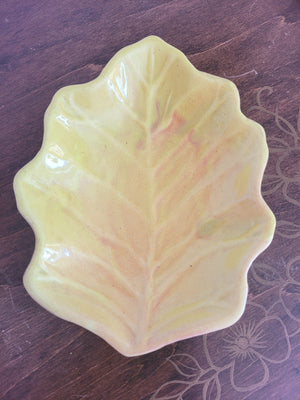 Vintage Murray Pottery Leaf Relish Dish