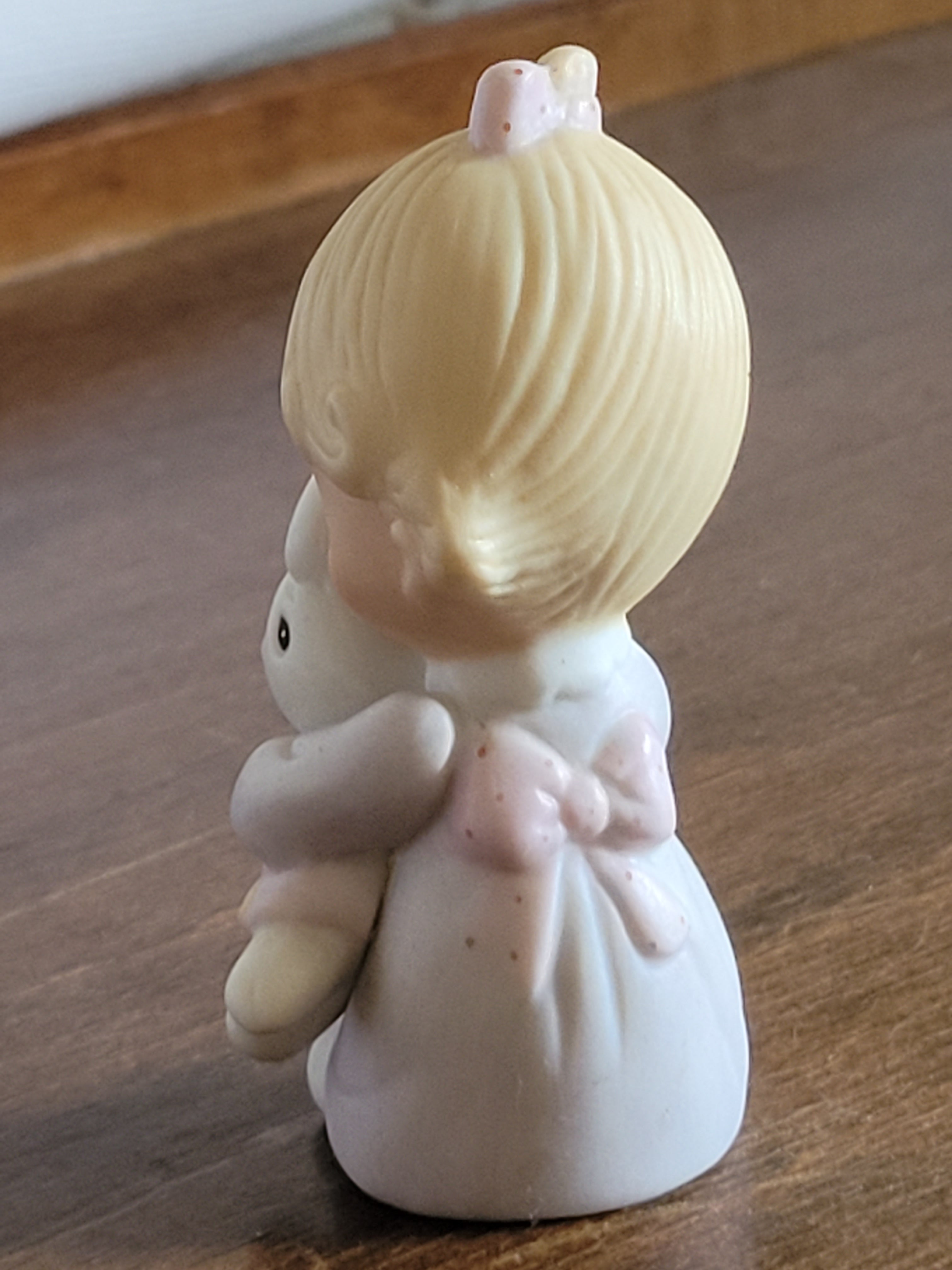 1982 Enesco Figurine Girl with Rabbit E-9279