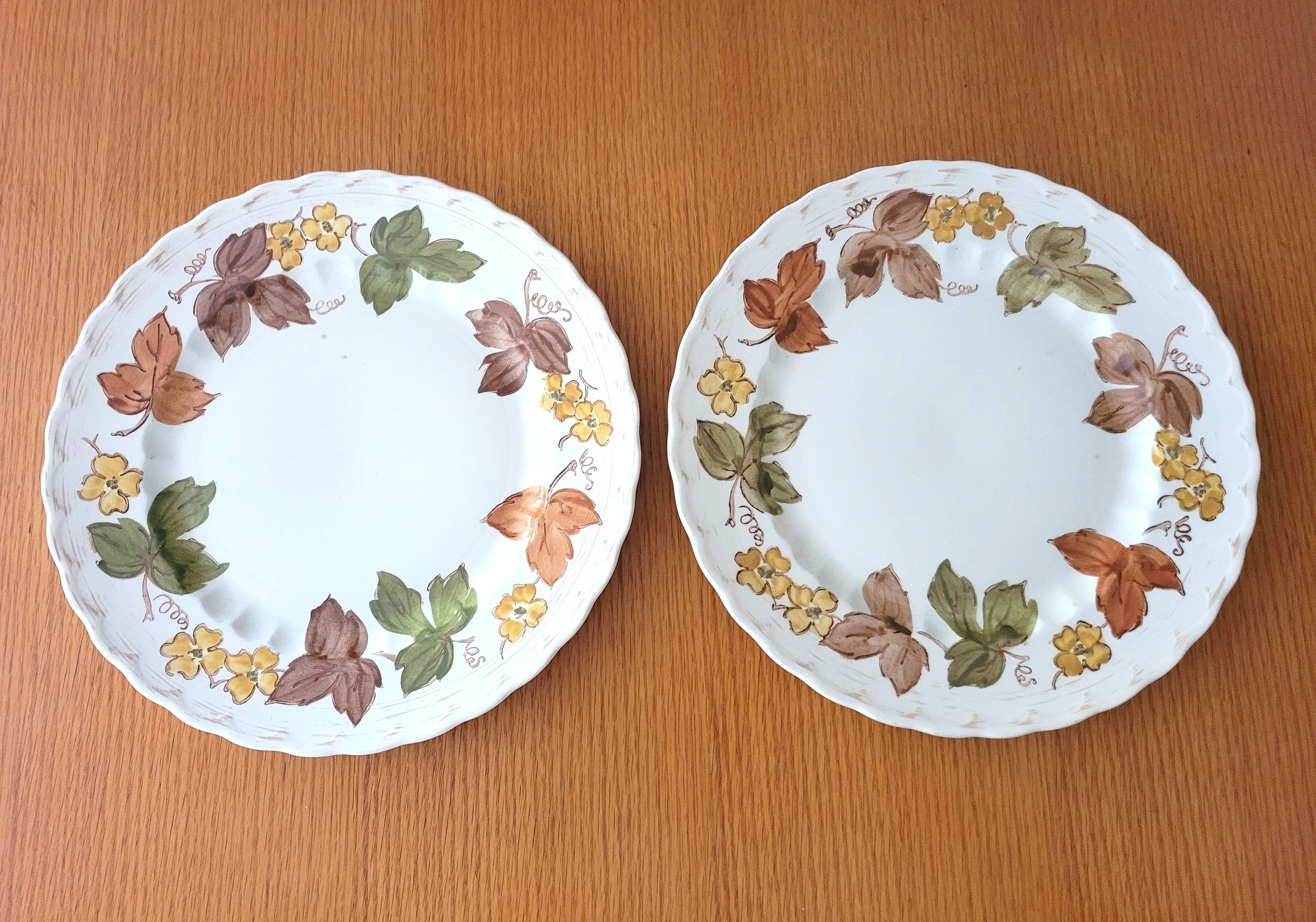 Metlox Vernon-ware "Autumn Leaves" Dinner Plates