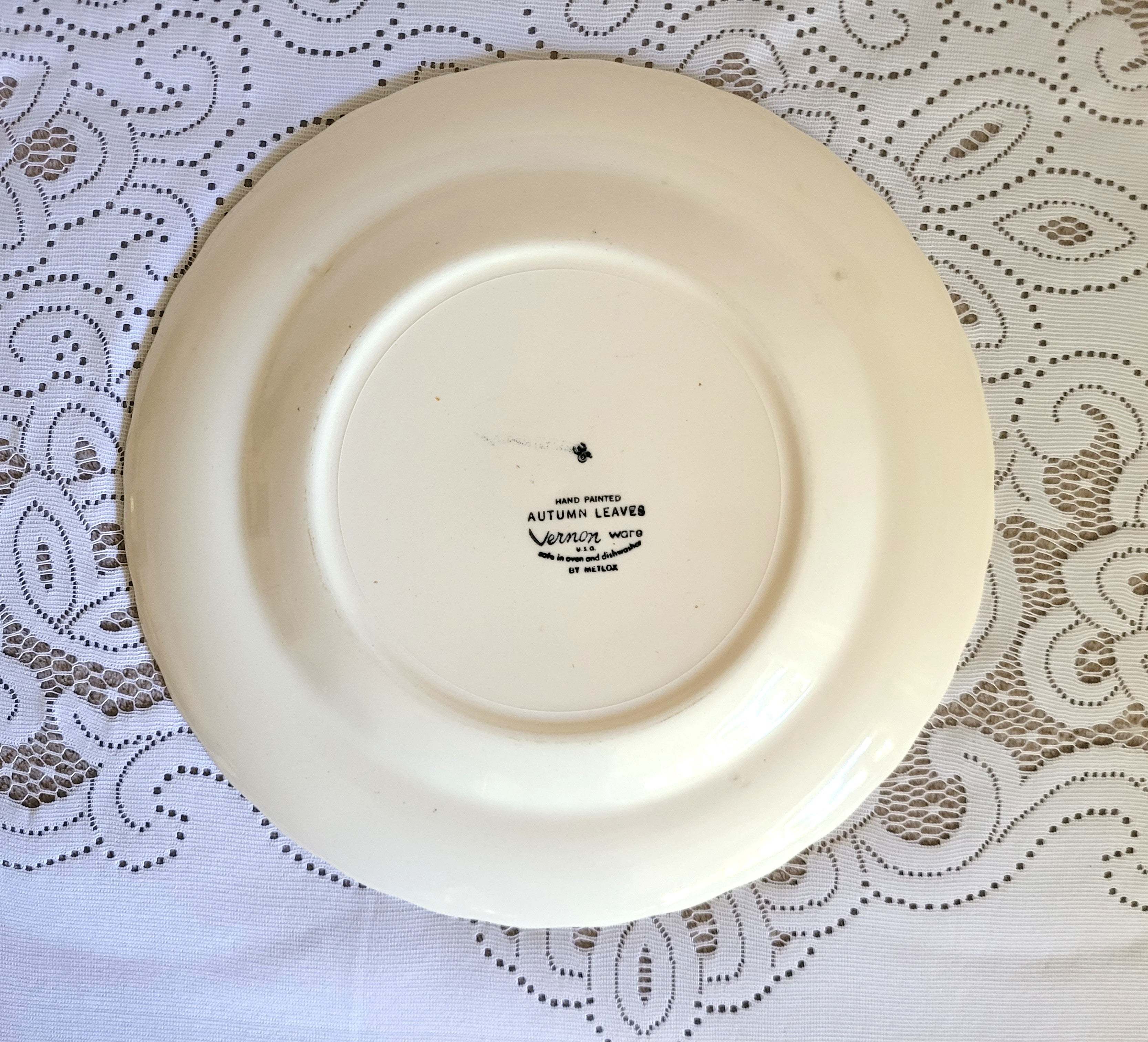Metlox Vernon-ware "Autumn Leaves" Dinner Plates