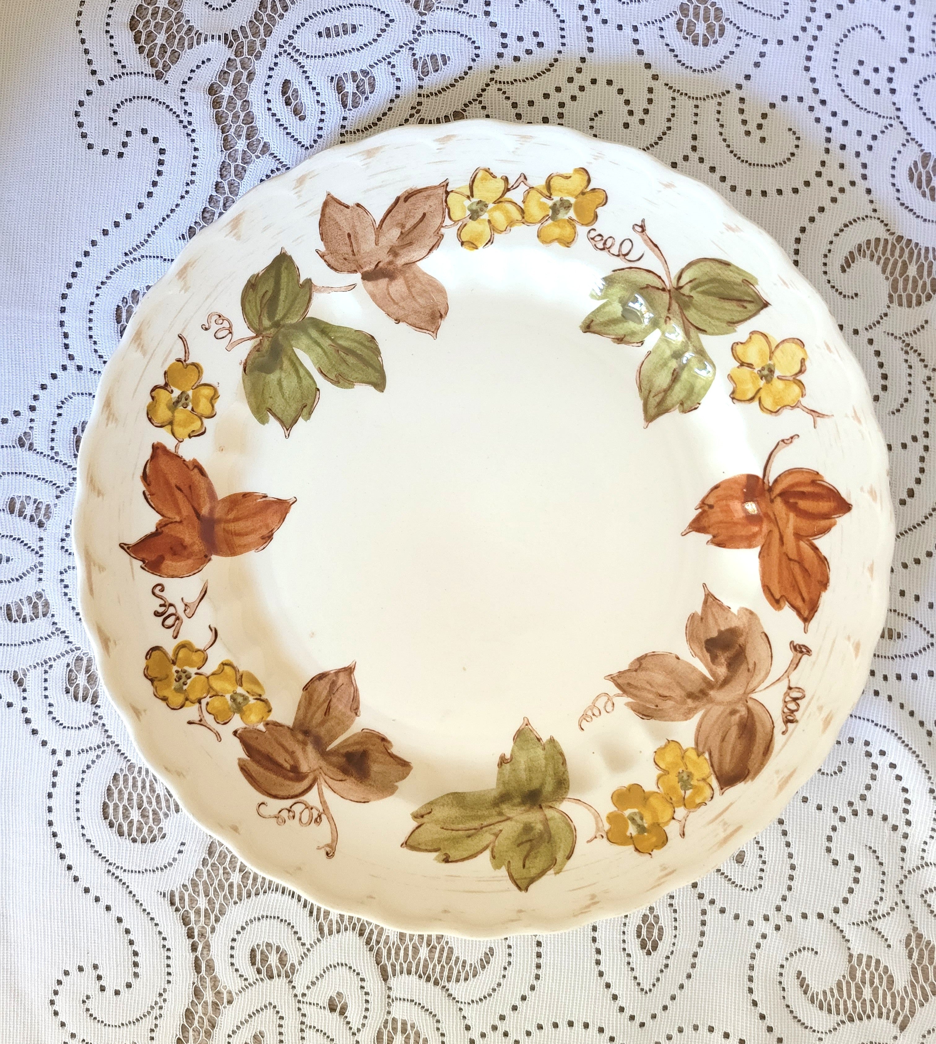 Metlox Vernon-ware "Autumn Leaves" Dinner Plates
