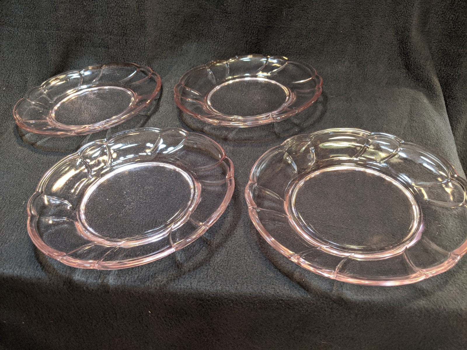 Pink Glass daisy salad plates, set of four