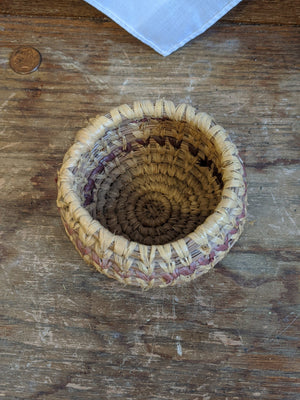 Native American grass-weave basket w purple stripes