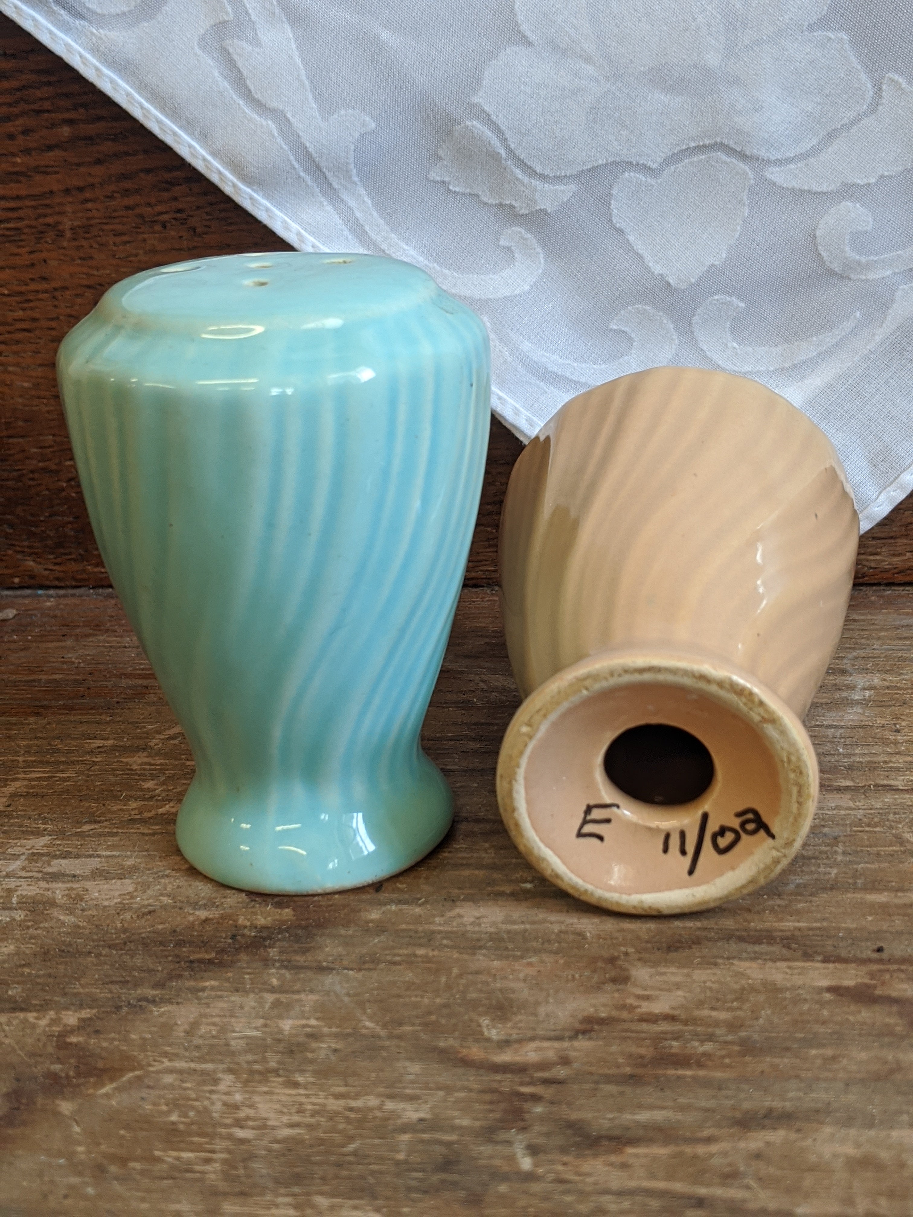 Vintage Blue and Pink mid-cen "twist cone" salt & pepper shakers